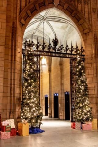 Cathedral of Learning doorway decorated for the Holidays.